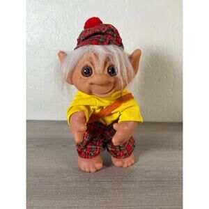 Vintage 1960s Dam Troll Doll – Scottish Highlander Outfit – Plaid‎ Hat, Bagpipes
